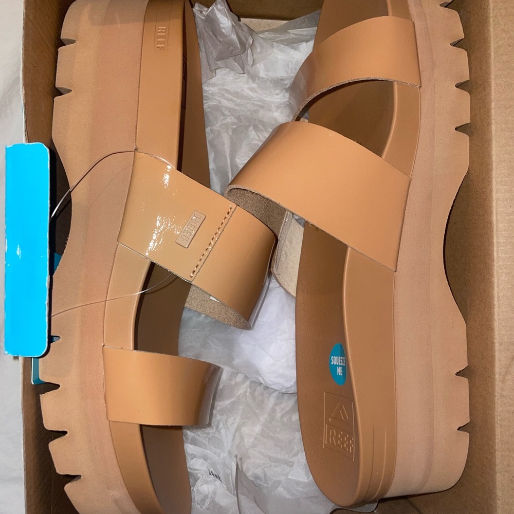 Reef cushion sandals